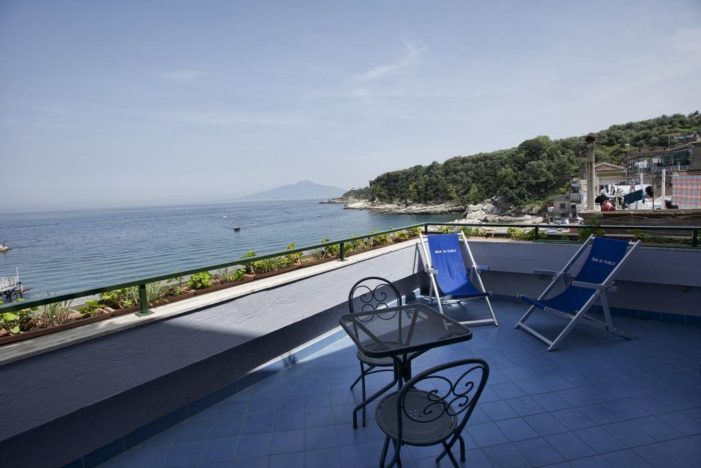 Baia Di Puolo Massa Lubrense