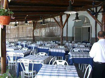 Baia Di Puolo Hotel 3*