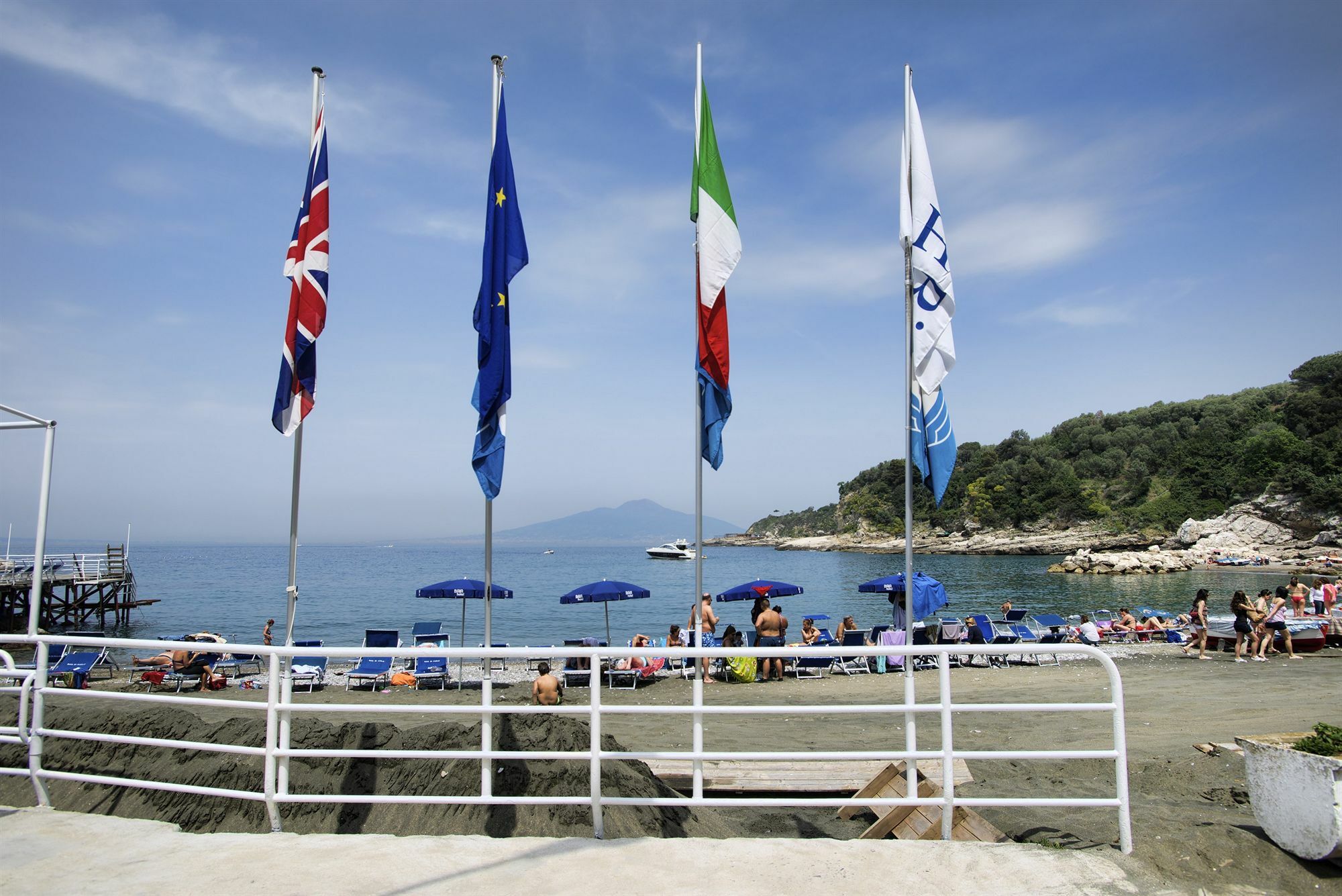 Baia Di Puolo Massa Lubrense