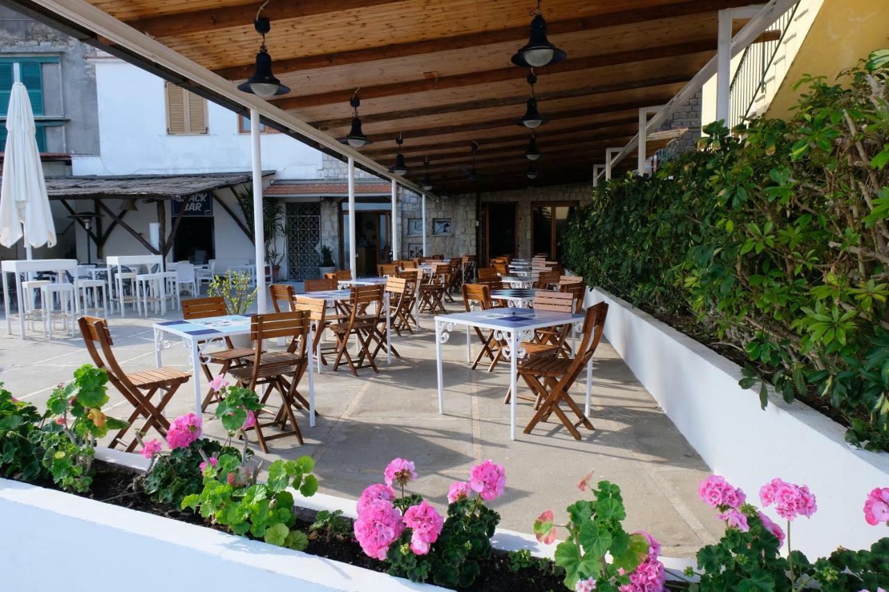Baia Di Puolo Hotel 3*